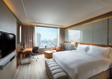 Двухместный люкс Executive двуспальная кровать в Hilton Sukhumvit Bangkok