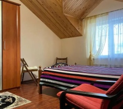 Коттедж в Шатэ