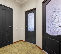 1-комнатные апартаменты улучшенные с 1 односпальной и 2 двуспальными кроватями в Ваш Комфорт Апарт на улице Дмитрия Благоева