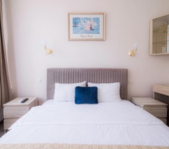 Двухместный номер с кроватью размера "queen-size" в East-West