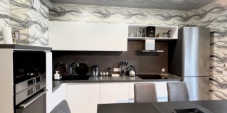 Минск: Апартаменты Квартира Двухкомнатная в центре Минска на сутки/недели/месяцы 2 лоджии