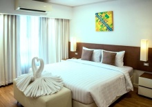 Люкс Premier c 1 комнатой в Sathorn Grace Serviced Residence