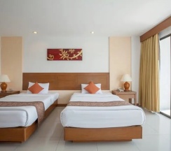 Четырёхместный номер семейный в Royal Palace Hotel Pattaya