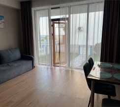 ПОЛУЛЮКС с патио и видом на море в Santorini Family Club