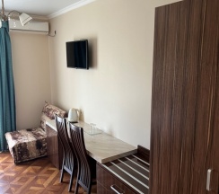 Двухместный номер Standard с балконом двуспальная кровать в Рица