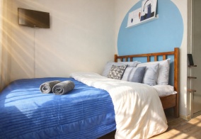 Апартаменты Максимум на Дзержинского 240 в Новороссийске