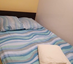 Номер эконом с 1 двуспальной кроватью (без окна) в Сити-В