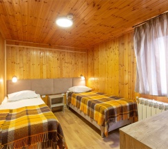 Семейный домик №4 в Allure Lodge