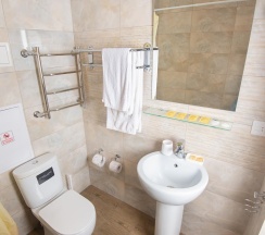 Номер эконом №002 в Hotel central
