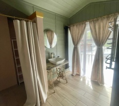 Коттедж с 3 спальнями в Гостевой дом