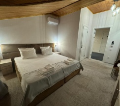 2-местный номер комфорт (с завтраком) в Flagman Hotel