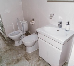 Отдельный номер с двуспальной кроватью в Maziiz hotel на Советском