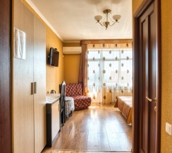 Двухместный номер Standard с балконом 2 отдельные кровати в Аист