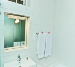 Двухместный номер Superior с частичным видом двуспальная кровать в Golden Star Beach Hotel