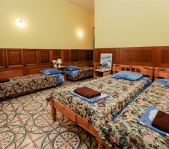Стандартный 4х местный номер 1 этаж в Green oasis Vavilon