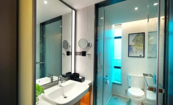 Двухместный номер Superior Deluxe (2 отдельные кровати) в Hampton By Hilton Guangzhou Tianhe Sports Center