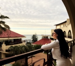 2-Х МЕСТН. СТАНДАРТ с БАЛКОНОМ, боковым видом на море с одной кроватью + доп.место 0-12 (главн.корпус) в Дивный