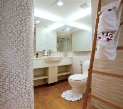 Двухместный номер люкс Presidential двуспальная кровать в Jomtien Palm Beach Hotel And Resort