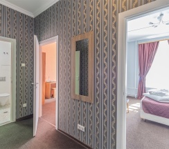 Улучшенный двухместный номер с 1 кроватью или 2 отдельными кроватями в Кварталъ