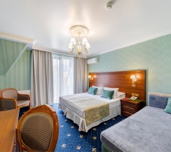 Номер первой категории Стандарт с балконом в Лермонт