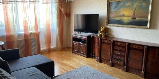 Тюмень: Апартаменты Четыре комнаты