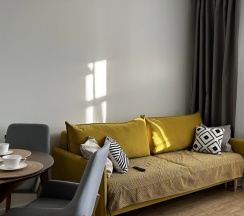 Апартаменты Comfort с 3 комнатами с видом на город в Апартаменты WHITE APARTMENT рядом с центром