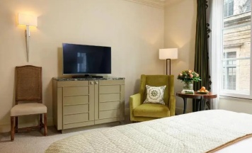 Двухместный номер Classic двуспальная кровать в Rocco Forte Hotel Amigo