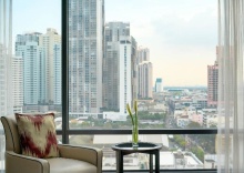 Четырёхместный номер Deluxe в Отель Bangkok Marriott Marquis Queen’s Park