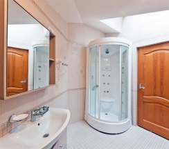 Полулюкс №8 в Виктория