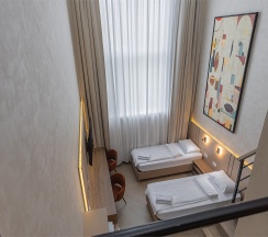 Улучшенные четырехместные апартаменты 1+1+1+1 | Superior apt QUAD 1+1+1+1 в Аура