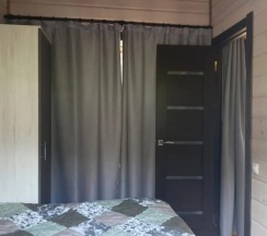 Номер Comfort с 2 комнатами с балконом и с красивым видом из окна в АлтайДача22