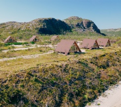 АРК-шале ПРЕМИУМ (Губернаторский) 1 DBL 2 SNGL 1line (sea view) в Titovka arctic river park