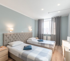 Стильная просторная комната с гостиной зоной. в Star home