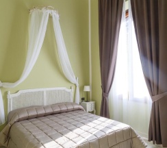 Двухместный номер Standard двуспальная кровать в Leone X Guest House