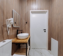 Garden Villa 3-х комнатная Вилла с видом на сад в Негород