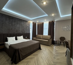 ПОЛУЛЮКС. в VS Hotel