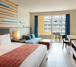 Двухместный номер Standard двуспальная кровать в Holiday Inn Resort Phuket by IHG