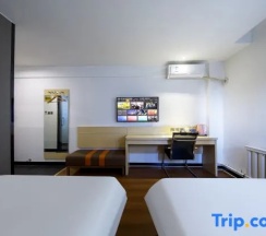 Двухместный номер Economy 2 отдельные кровати в Fanyi Hotel (Hohhot People's Great Hall Hailiang Square)