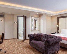 Номер полулюкс люкс в Park Inn by Radisson Moscow Odintsovo