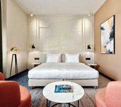 Двухместный номер Standard двуспальная кровать в Hotel Crowne Plaza Tashkent, an IHG Hotel