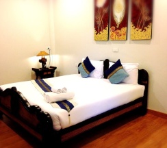 Номер Deluxe в Jaroenrat Resort
