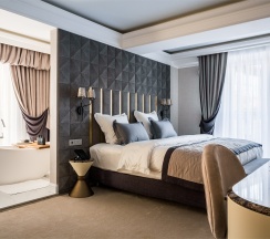 Джуниор Сюит Романтик (Junior Suite Romantic) в History Boutique Hotel&Spa