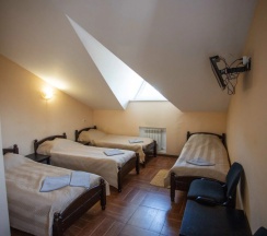 Четырёхместный номер Economy в Тройка