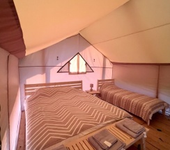 Шатер с террасой малый в Соты&Варенье