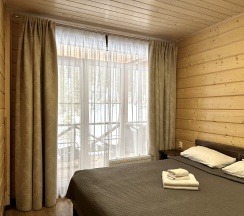 Квартира в Апартаменты на 826 апартамент,ГЛК Солнечная долина, Sunny Valley, шале 8, этаж 1, апартамент 826