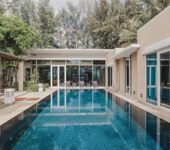 Вилла с 4 комнатами в Splash Beach Villa Resort