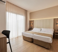 Двухместный номер Superior 2 отдельные кровати в Hotel Bristol