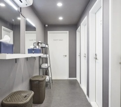 Кровать в общем номере (мужской номер) в Myeongdong Goodstay - Hostel