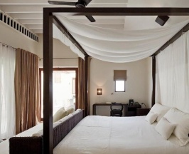 Двухместный номер Deluxe с балконом двуспальная кровать в SALA Samui Choengmon Beach