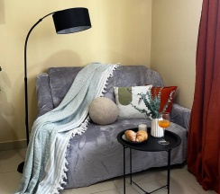 Номер стандарт комфорт с 1 двуспальной кроватью в Дисней